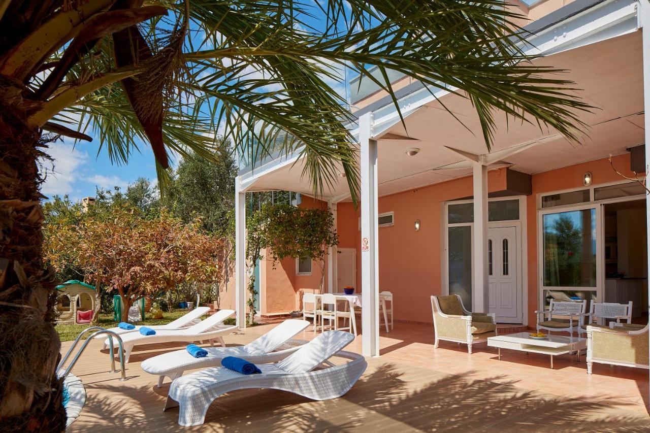 Seafront Villa Longobardi Chania  Exterior photo